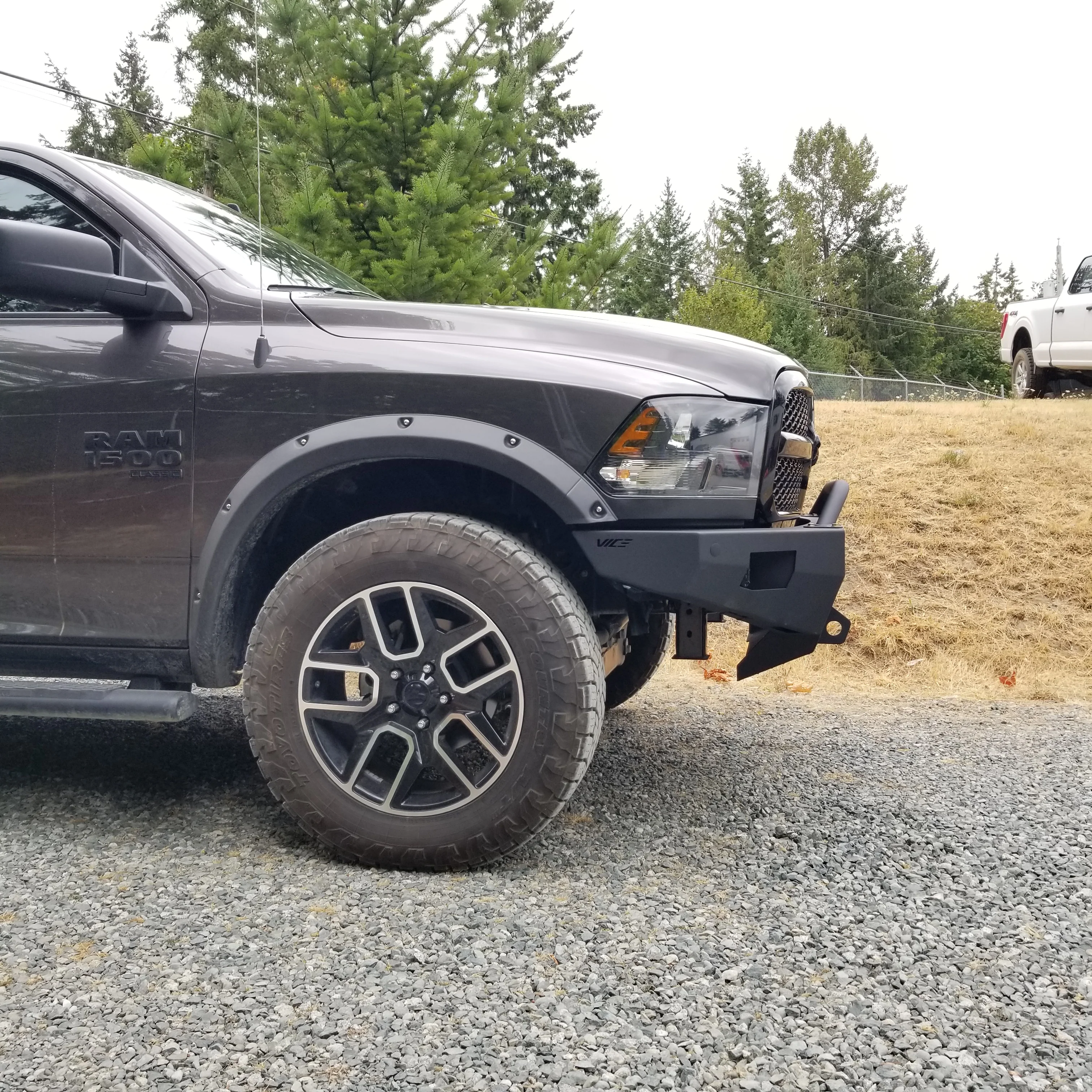 2009-2018 RAM 1500 & 2019-2024 RAM CLASSIC | MOD V2 Bumper - Image 19