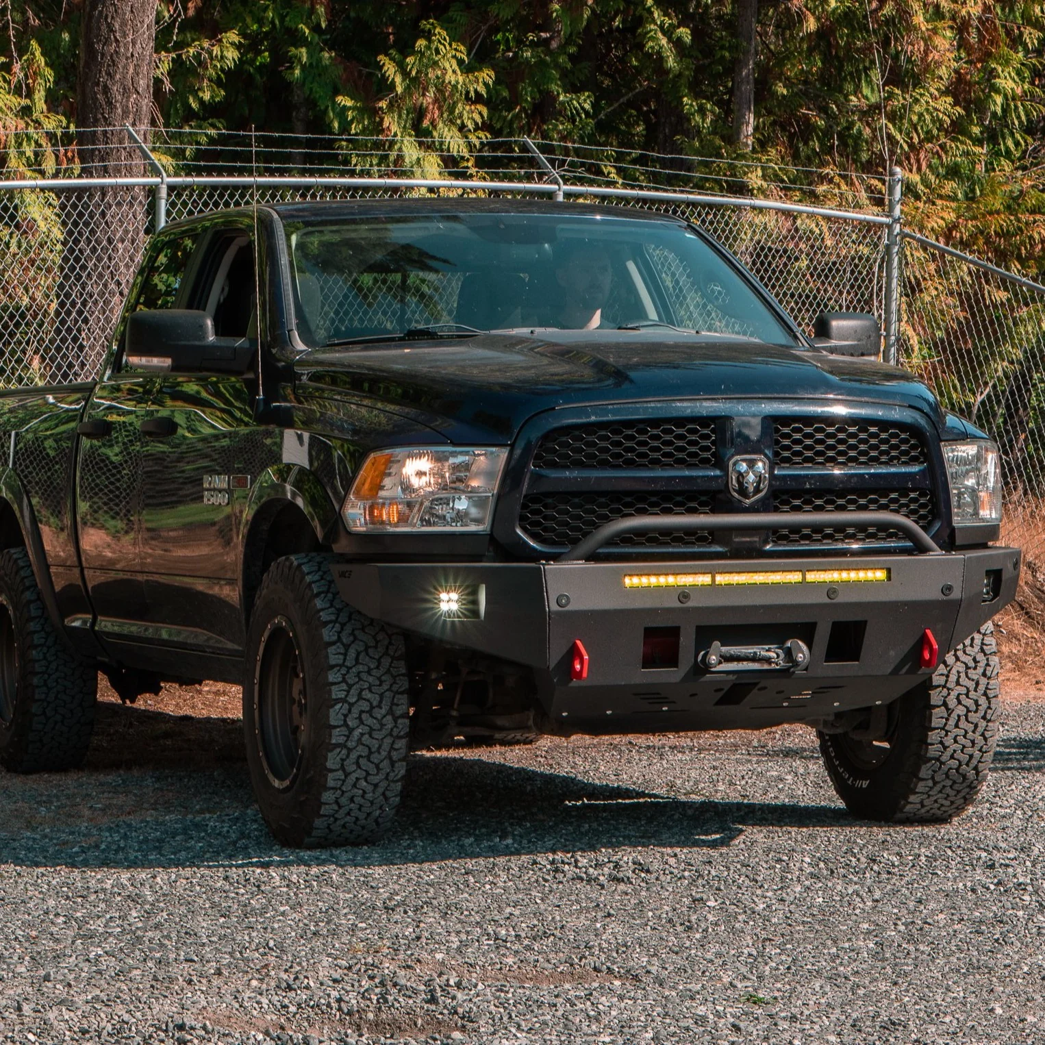 2009-2018 RAM 1500 & 2019-2024 RAM CLASSIC | MOD V2 Bumper - Image 3