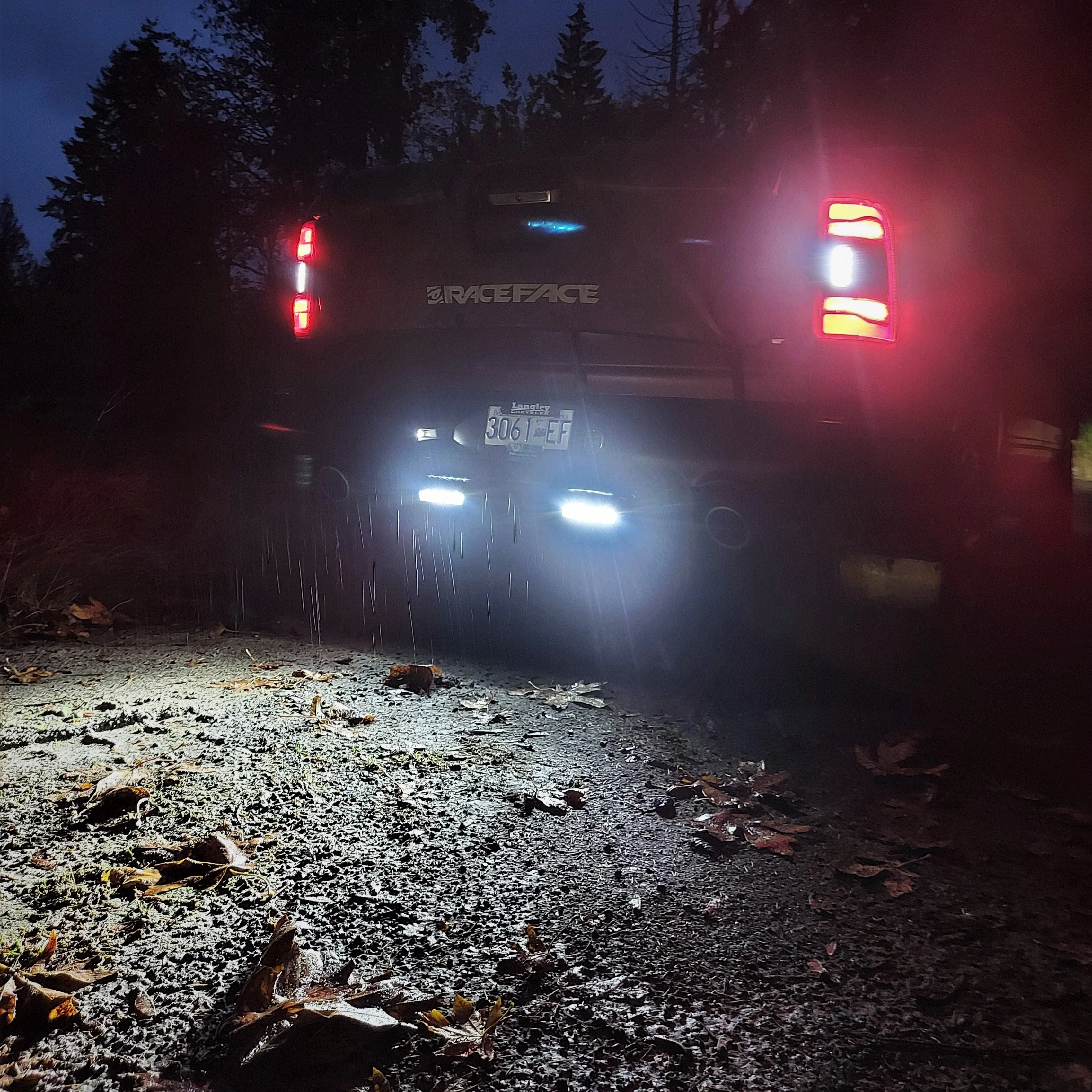 Slimline Reverse Lighting Kit [RAM Trucks] - Image 14